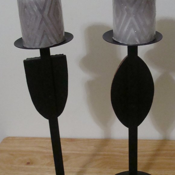 Lot of 2 African theme candle holders 12 in with new coconut scent candles - Picture 7 of 8
